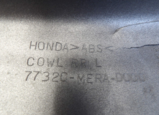 Cowl left rear Honda CBF 1000