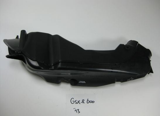 Linker luchtbuis Suzuki GSX R 600