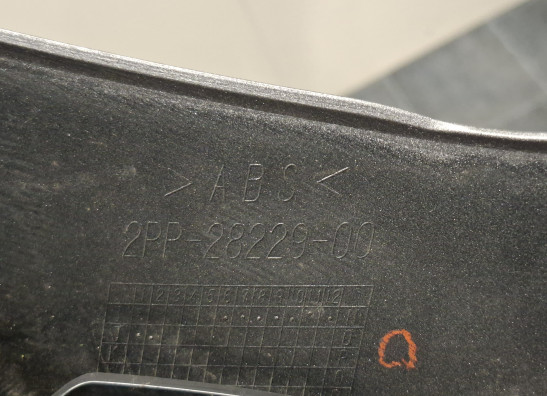 Seiten verkleidung links Yamaha Tracer 900