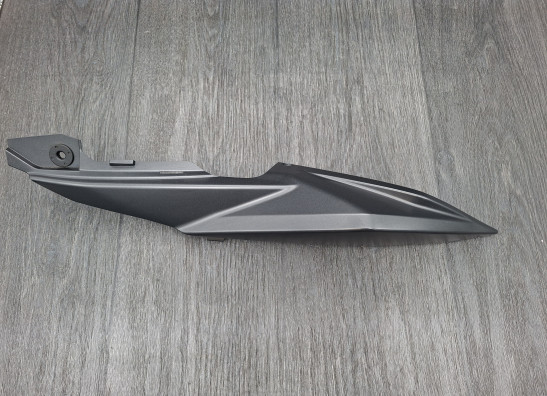 Linker achterkant Suzuki GSX S 750