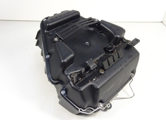 Air cleaner case Triumph Street Triple 675