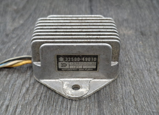 Spanningsregelaar Suzuki GS 1000