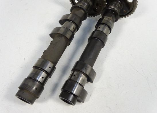 Nokkenas Honda VFR 800 I