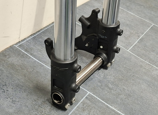 Voorpoten compleet KTM 690 Duke 4