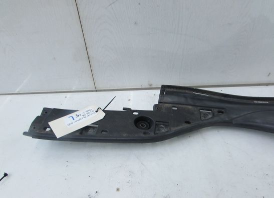 Cowl left small Suzuki Burgman 400