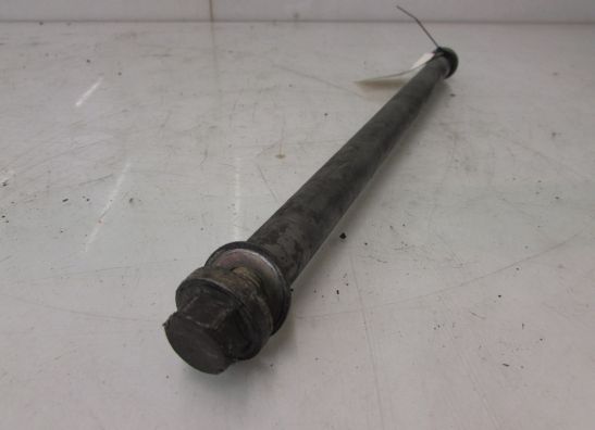 Rear axle Triumph Tiger 900