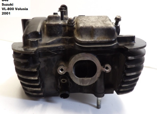 Cylinder head Suzuki VL 800