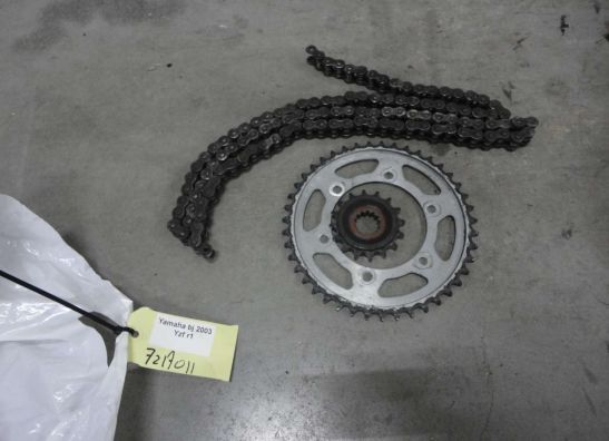 Chain and sprocket kit Yamaha YZF R1