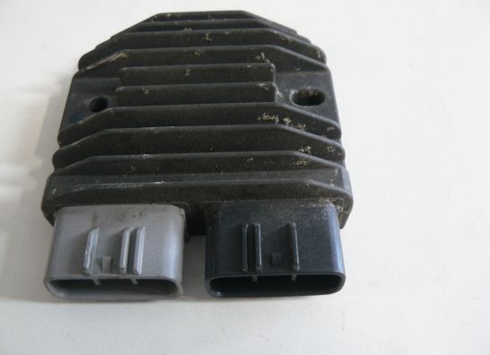 Regulator rectifier  Yamaha YZF R1