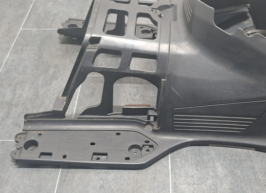 Binnenkuip Suzuki Burgman 650