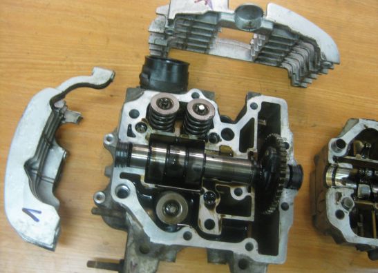 Cilinderkop Honda VT 1100