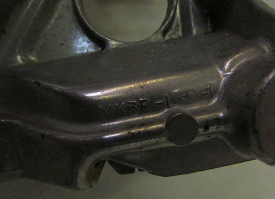 Duo voetsteun links Honda VF 700  750 C Magna