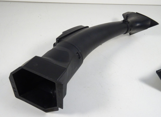 Lufteinlass mitte BMW K 1200 GT