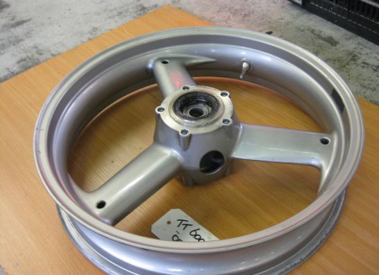 Front Wheel Triumph TT 600