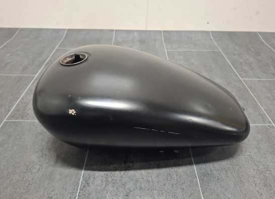 Benzintank Suzuki VS 800 Intruder
