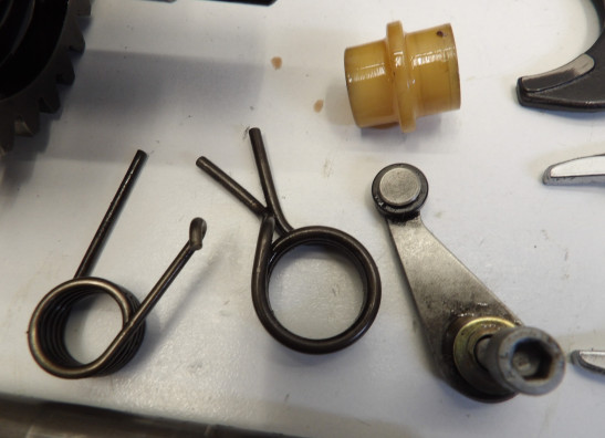 Versnellingsbak Aprilia Falco