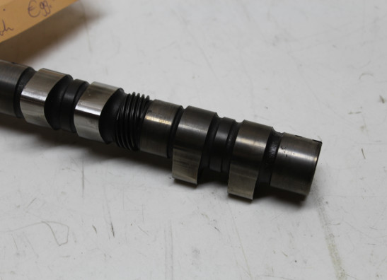 Nokkenas uitlaat Honda CB 750 F