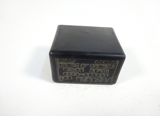 Relay Suzuki GSR 750