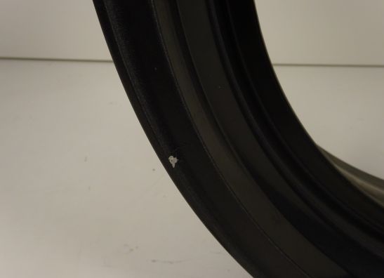 Achtervelg Triumph Sprint ST 1050