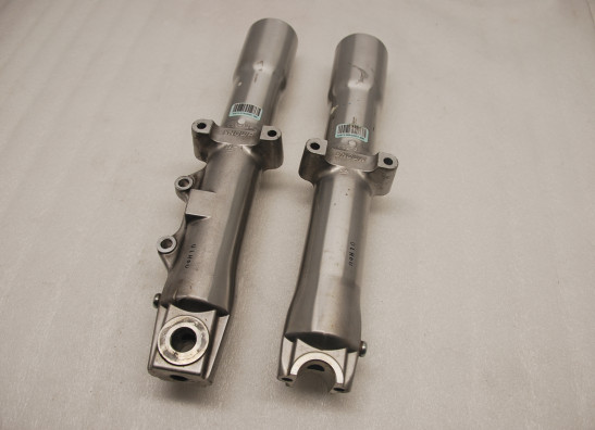 Voorpoot buiten Harley Davidson Softtail