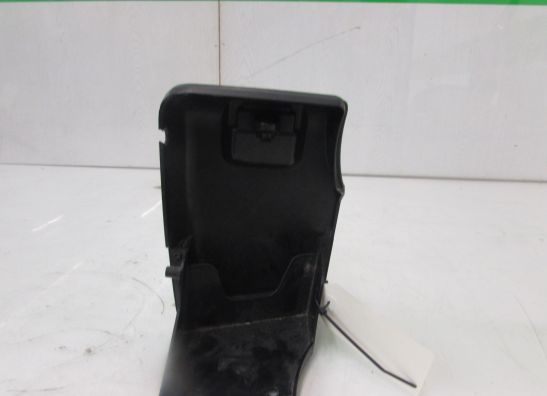 Cowl inside upper Yamaha YP 250 Majesty