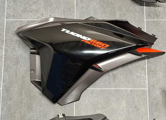 Cowling set complete Aprilia Tuono 660