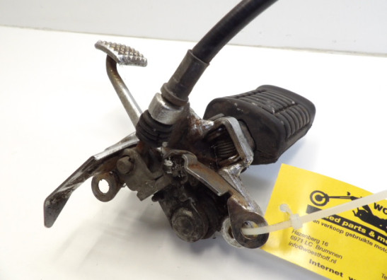 Fussrastetrager vorne rechts Honda VT 700 750