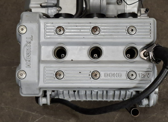 Engine Triumph Trident 900