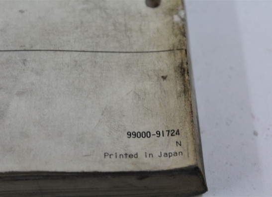 Parts book Suzuki GT 250