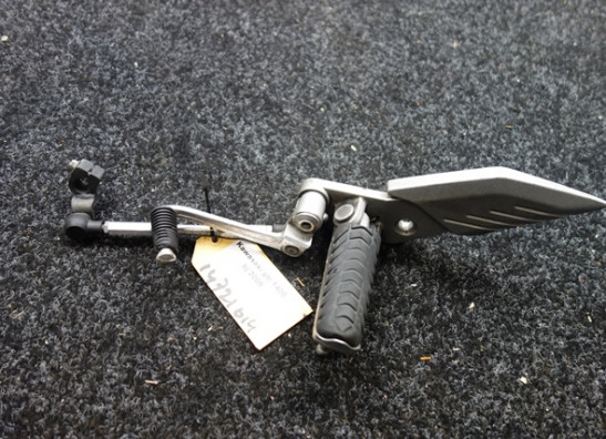 Main step holder left Kawasaki GTR 1400