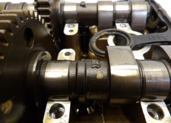 Cylinder head Honda VFR 750