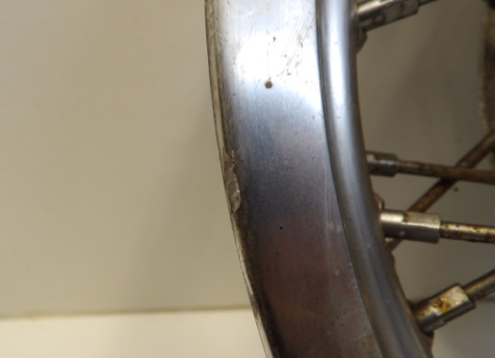 Rear wheel Suzuki VS 800 Intruder