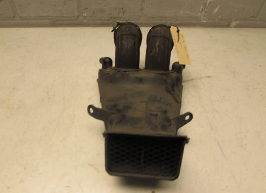 Lufteinlass mitte Honda CBR 600 F