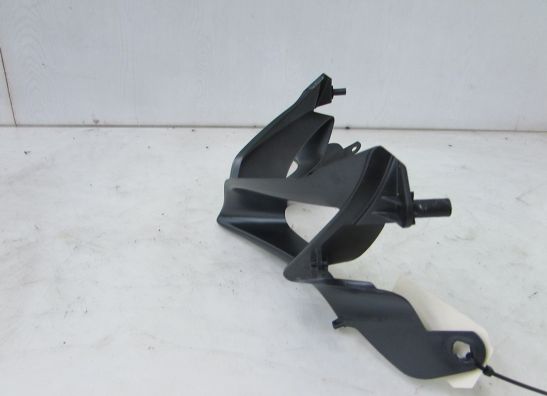 Cowl inside upper Suzuki GSX R 600