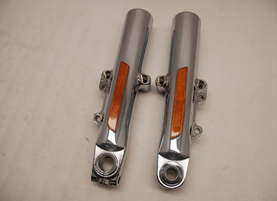 Fork pipe outside Harley Davidson Touring FL