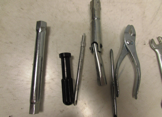 Bordwerkzeug Suzuki Burgman 650