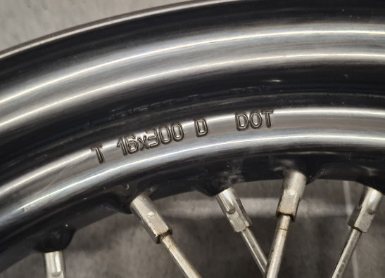 Achtervelg Harley Davidson FXDBI Street Bob