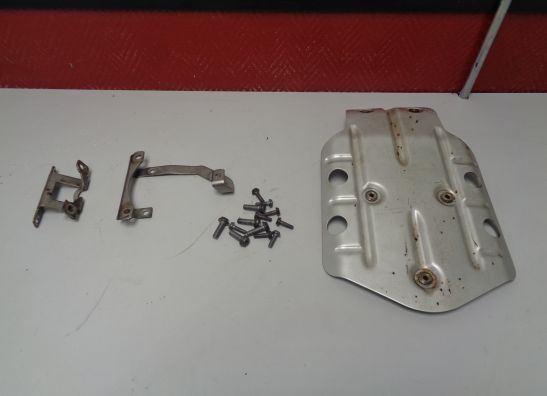 Cowl under BMW R 1200 GS LC