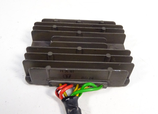 Regler Gleichrichter Ducati monster 696