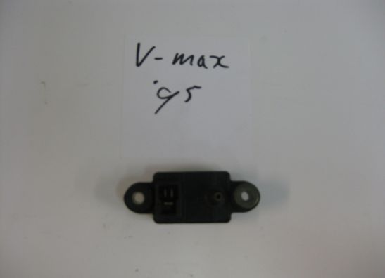 Relay Yamaha V max