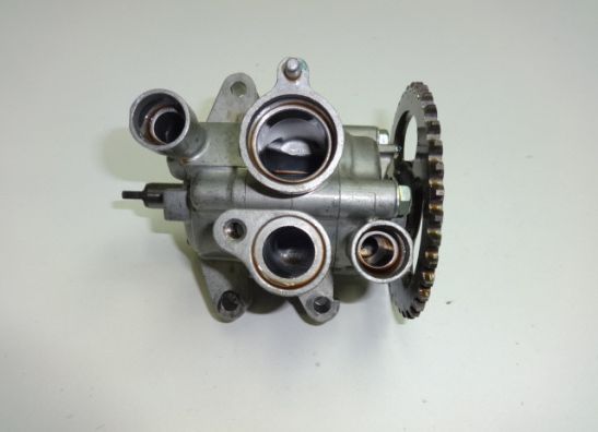 Oil pump Honda CBR 1000 F