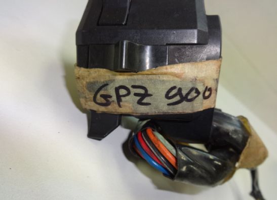 Stuurschakelaar links Kawasaki GPZ 900