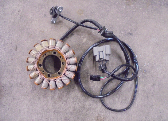 Dynamo Triumph Bonneville Bobber