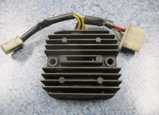 Spanningsregelaar Honda VF 400 F