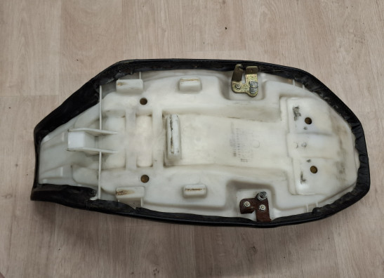 Zadel Yamaha XJ 600 F