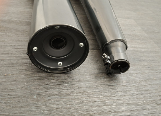 Uitlaat Honda VF 400 F