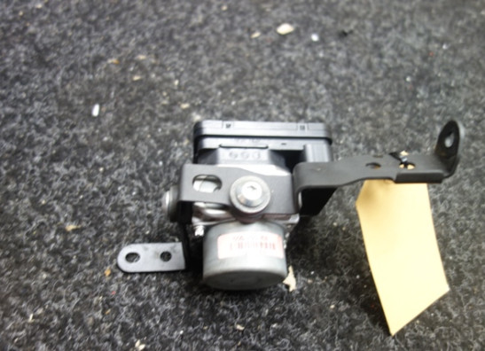 ABS pomp Kawasaki Ninja 400