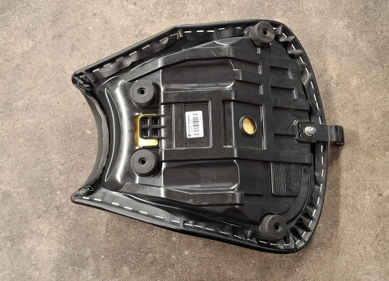 Zadel Kawasaki Ninja 650