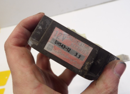 Spanningsregelaar Honda VF 700  750 C Magna