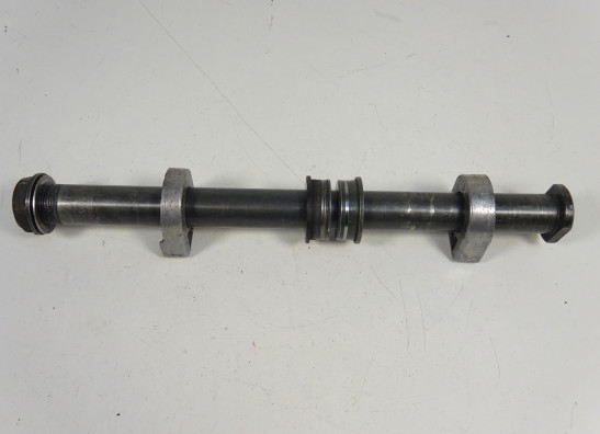 Rear axle Aprilia Falco